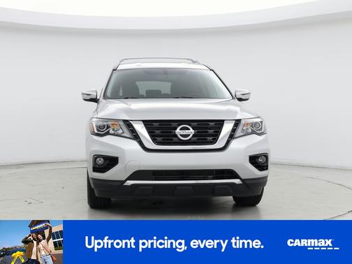 2020 Nissan Pathfinder SV