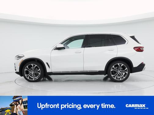 White 2023 BMW X5 sDrive40i
