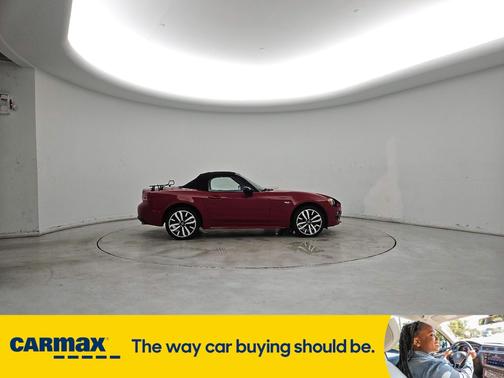 2019 FIAT 124 Spider Urbana Edition