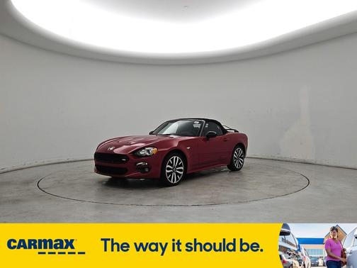 2019 FIAT 124 Spider Urbana Edition