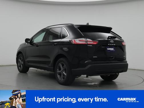 Black 2022 Ford Edge SEL
