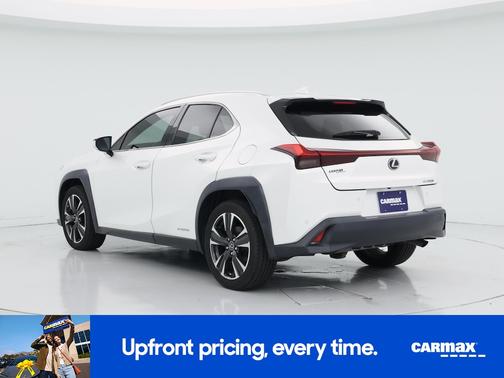 White 2020 Lexus UX 250h