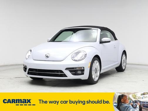 2019 Volkswagen Beetle SE