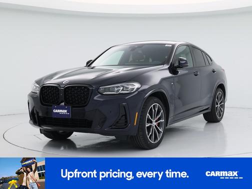 Black 2022 BMW X4 XDrive30i