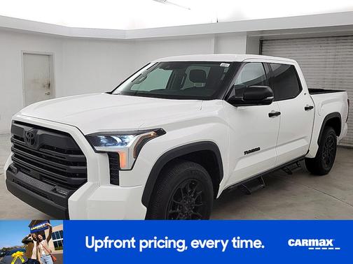 2022 Toyota Tundra SR5