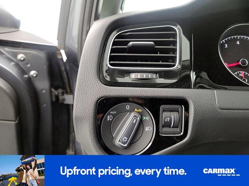 2018 Volkswagen Golf SEL