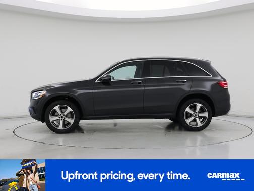 Gray 2022 Mercedes-Benz GLC 300