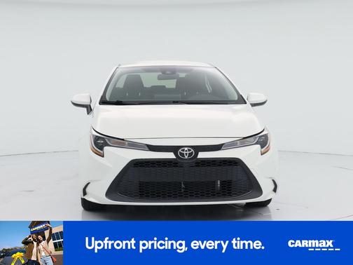 White 2021 Toyota Corolla LE