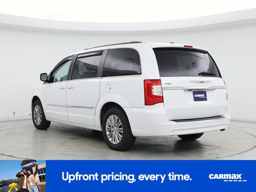 2015 Chrysler Town & Country Touring L