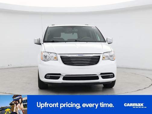 2015 Chrysler Town & Country Touring L