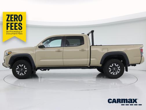 Tan 2020 Toyota Tacoma SR5