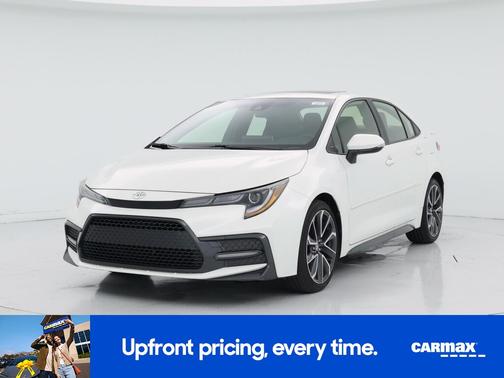 White 2021 Toyota Corolla SE