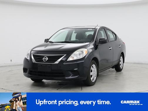 2014 Nissan Versa SV