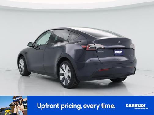 Gray 2024 Tesla Model Y Long Range