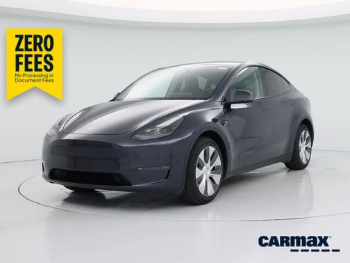 Gray 2024 Tesla Model Y Long Range