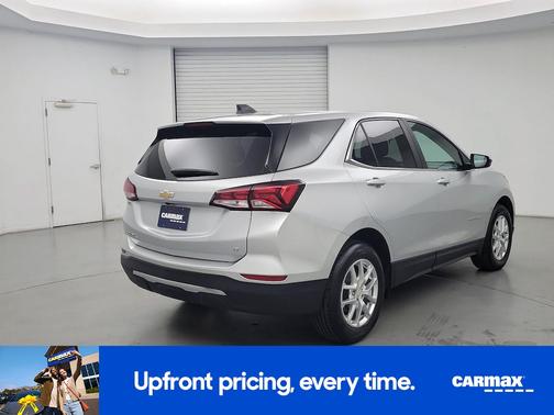 Silver 2022 Chevrolet Equinox LT