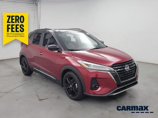 Red 2023 Nissan Kicks SR