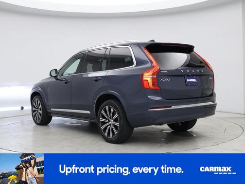 2023 Volvo XC90 B5 Plus