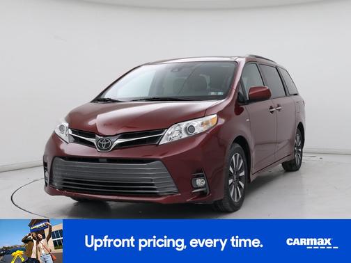2018 Toyota Sienna XLE