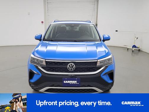 Blue 2023 Volkswagen Taos SE