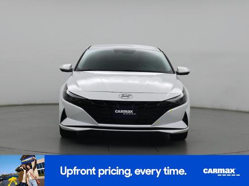White 2023 Hyundai ELANTRA SEL