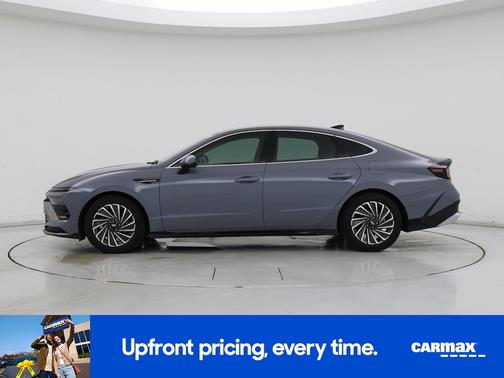 Gray 2025 Hyundai SONATA Hybrid SEL