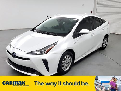 2021 Toyota Prius LE