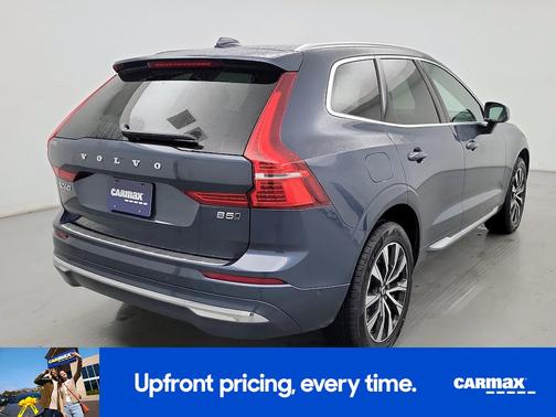 2023 Volvo XC60 B5 Plus Bright Theme