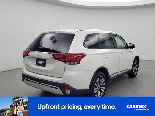 2020 Mitsubishi Outlander ES