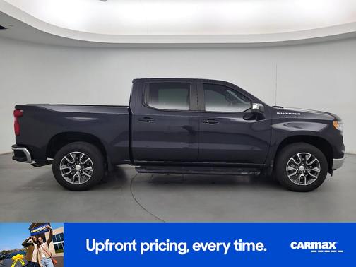 Gray 2022 Chevrolet Silverado 1500 LT