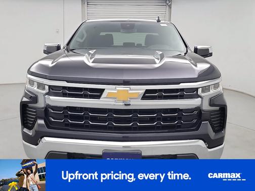 Gray 2022 Chevrolet Silverado 1500 LT