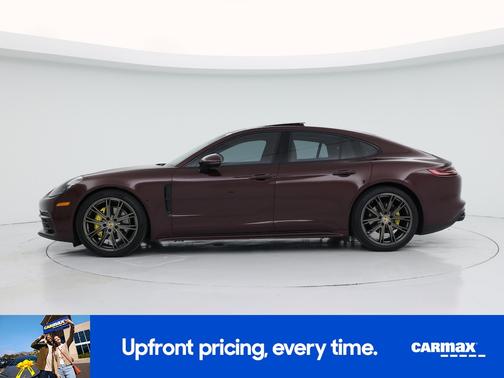 Burgundy 2018 Porsche Panamera 4