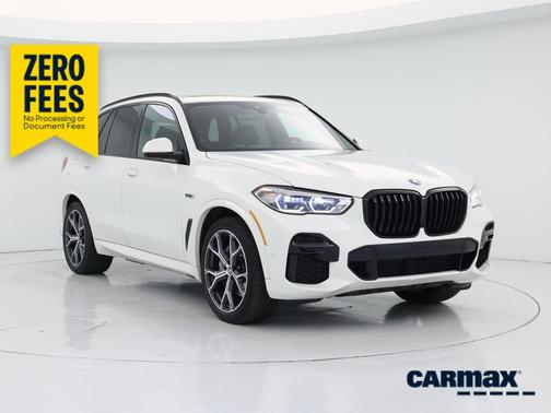 White 2023 BMW X5 PHEV XDrive45e