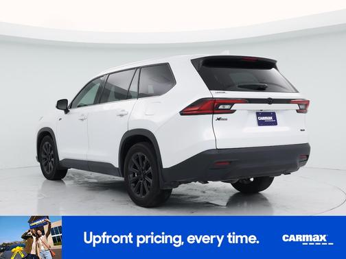 White 2025 Toyota Grand Highlander XLE