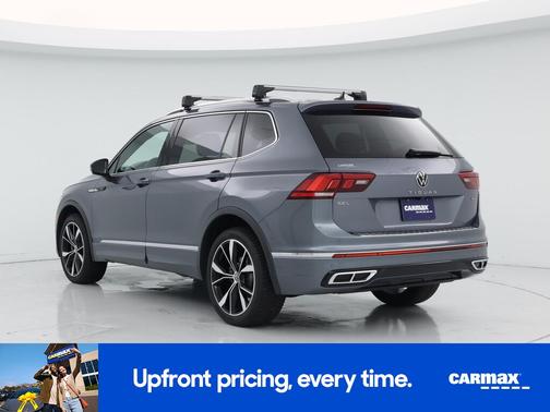 Gray 2022 Volkswagen Tiguan SEL R-Line