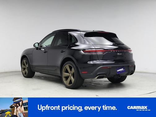 2022 Porsche Macan 