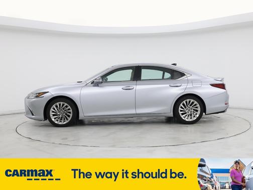 2022 Lexus ES 350 Ultra Luxury