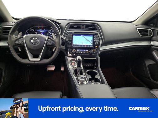 2017 Nissan Maxima SR