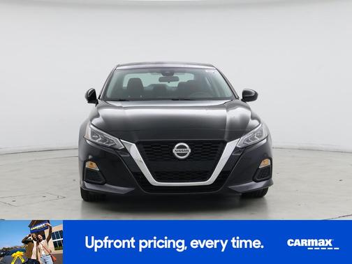 2022 Nissan Altima SV