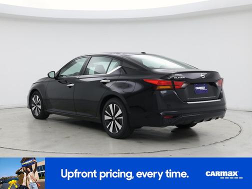 2022 Nissan Altima SV
