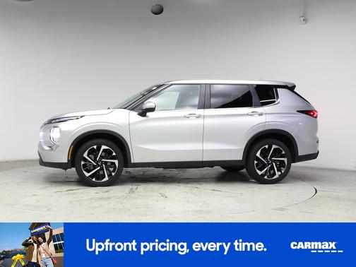 2022 Mitsubishi Outlander ES