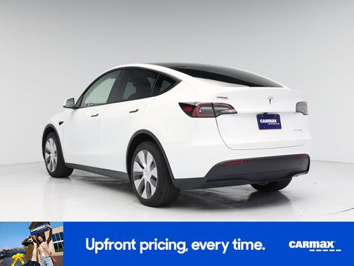 White 2023 Tesla Model Y Long Range