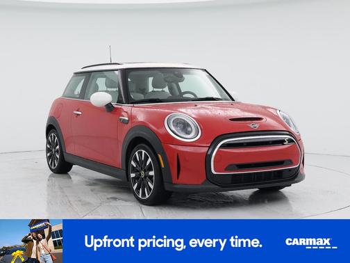 Red 2023 MINI SE Hardtop SE