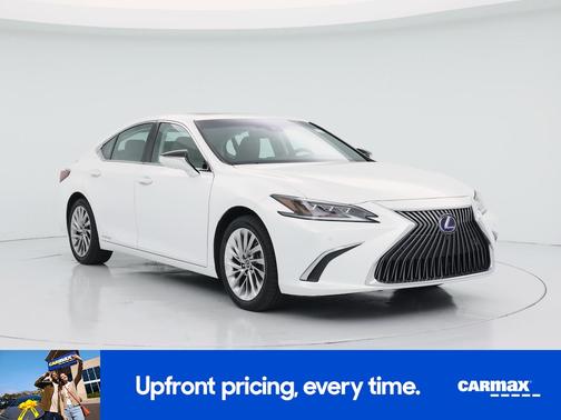White 2021 Lexus ES 300h Ultra Luxury