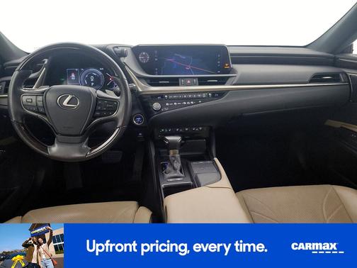 White 2021 Lexus ES 300h Ultra Luxury