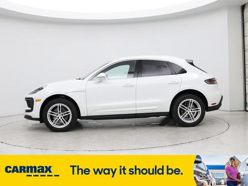 2022 Porsche Macan 