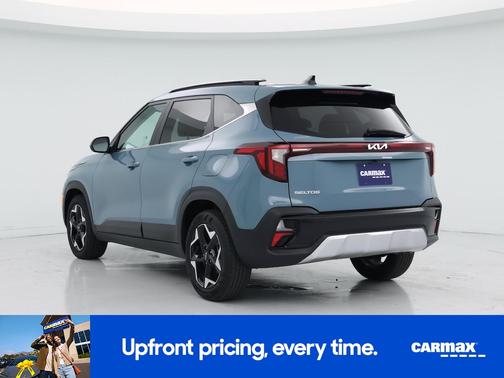 Blue 2024 Kia Seltos EX