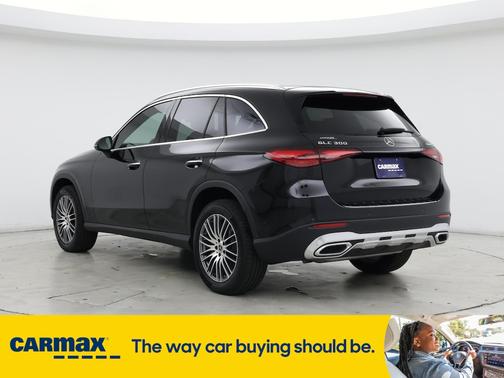 2024 Mercedes-Benz GLC 300
