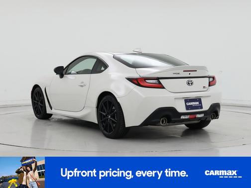 2024 Toyota GR86 Premium