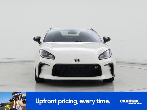 2024 Toyota GR86 Premium